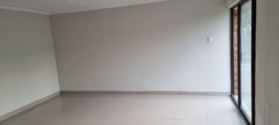 3 Bedroom Property for Sale in Winterstrand Eastern Cape